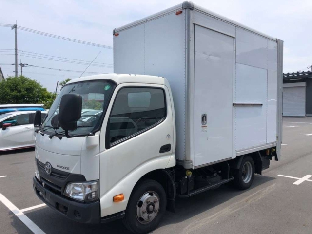 TOYOTA TOYOACE 2018