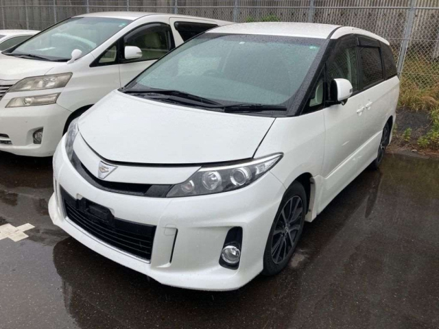 TOYOTA ESTIMA 2014