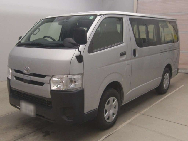 TOYOTA REGIUS ACE VAN 2019