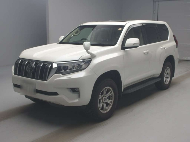 TOYOTA LAND CRUISER PRADO 2018