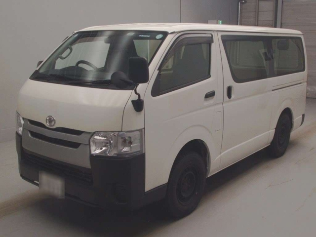 TOYOTA REGIUS ACE VAN 2017