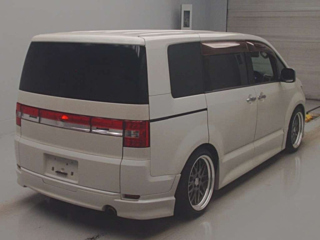 MITSUBISHI DELICA D5 2010