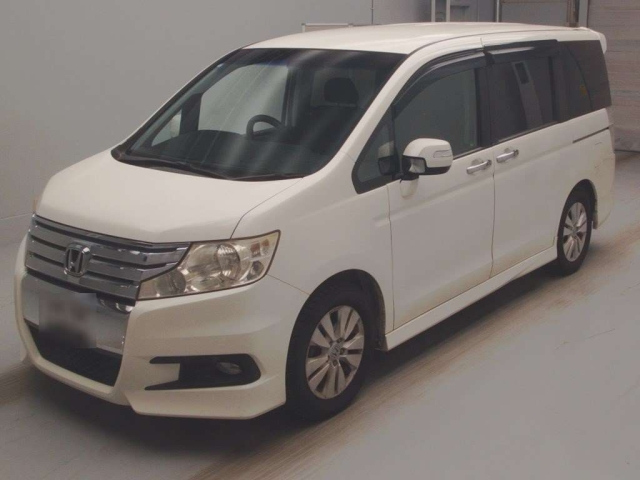 HONDA STEP WAGON 2012