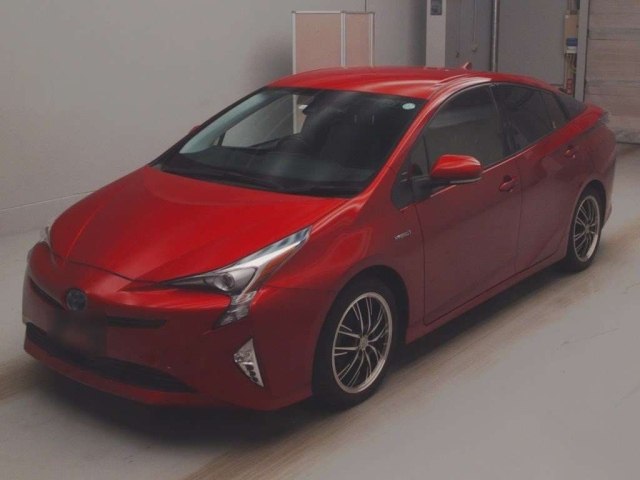 TOYOTA PRIUS 2016