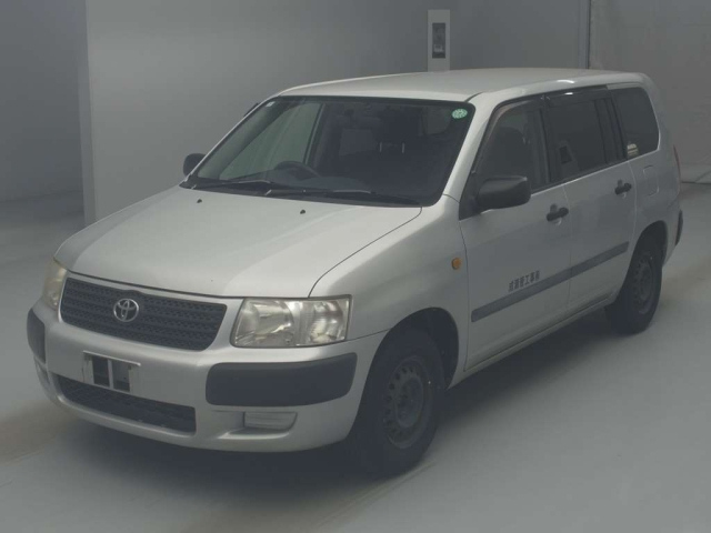 TOYOTA SUCCEED 2013