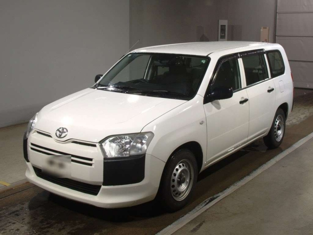 TOYOTA PROBOX 2018