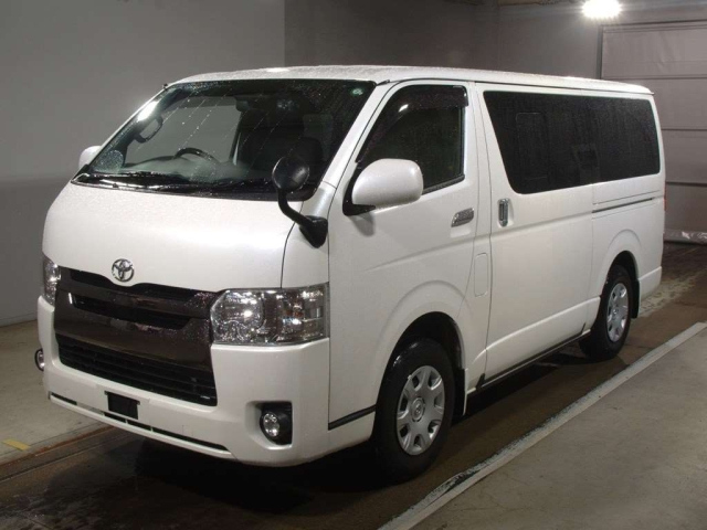 TOYOTA REGIUS ACE VAN 2018