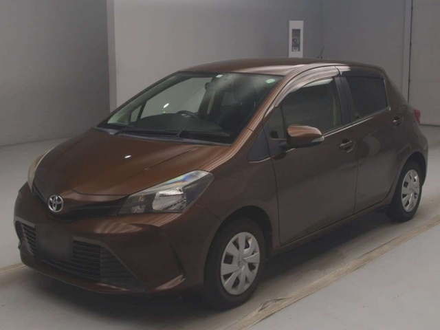 TOYOTA VITZ 2014