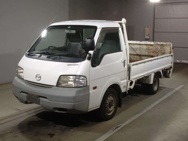 MAZDA BONGO 2008