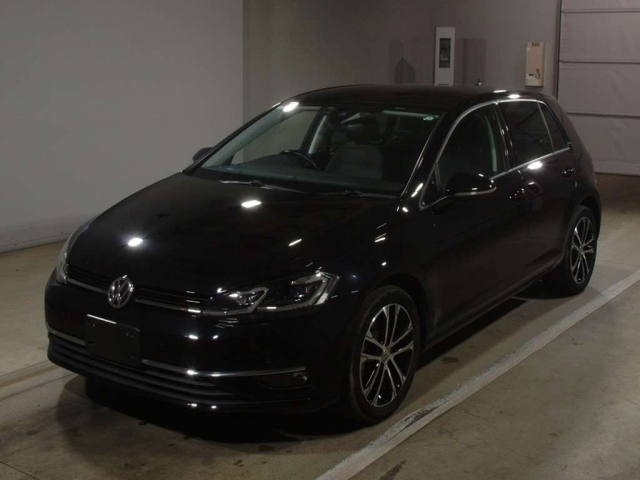 VOLKSWAGEN GOLF 2020