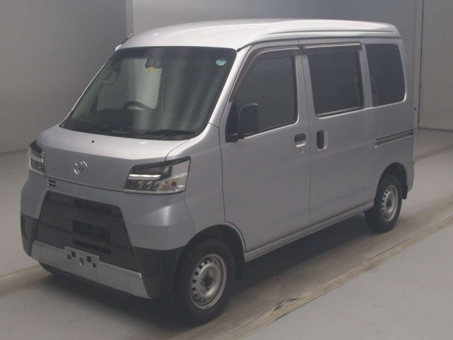 TOYOTA PIXIS VAN 2021