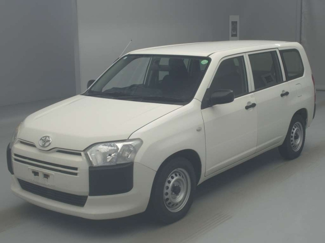 TOYOTA SUCCEED 2017