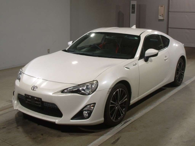 TOYOTA 86