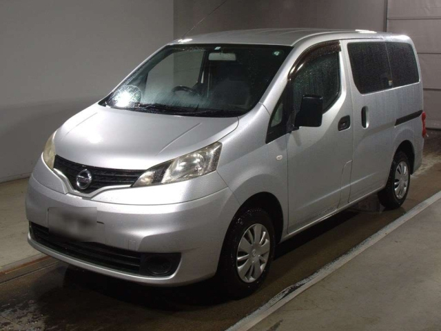NISSAN NV200 2014