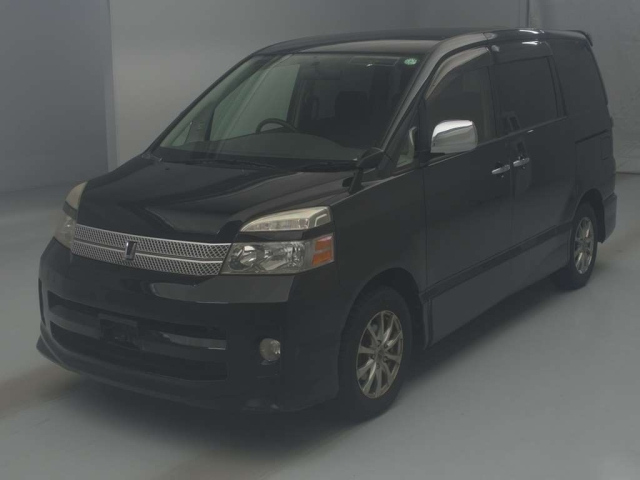 TOYOTA VOXY 2007