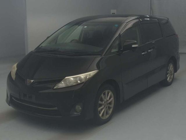 TOYOTA ESTIMA 2010