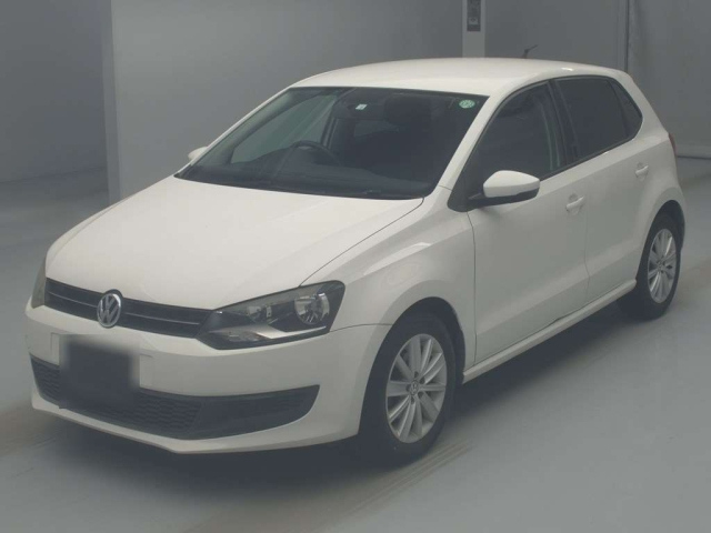 VOLKSWAGEN POLO 2010