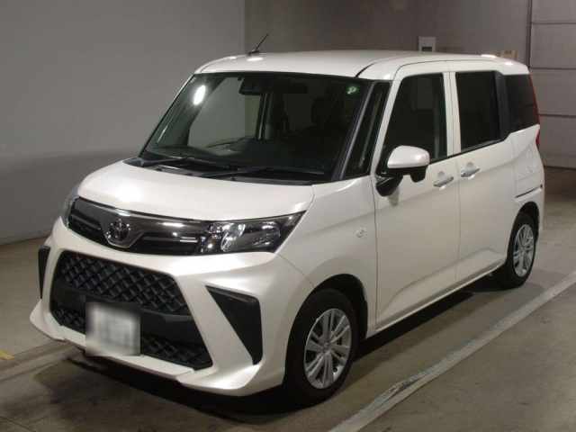 TOYOTA ROOMY 2021