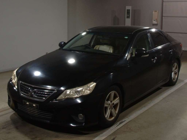TOYOTA MARK X 2010