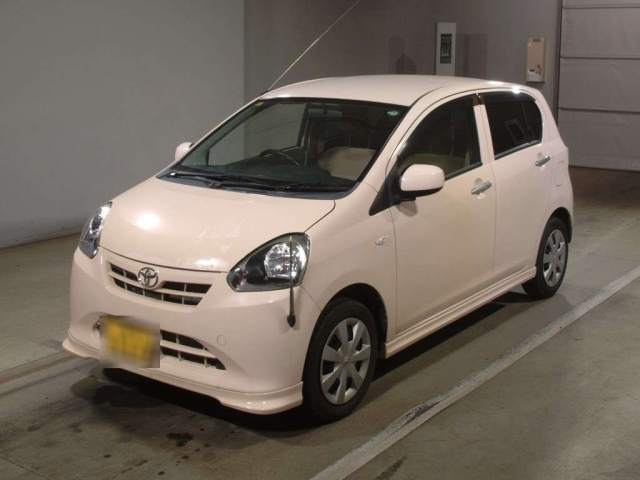 TOYOTA PIXIS EPOCH 2012