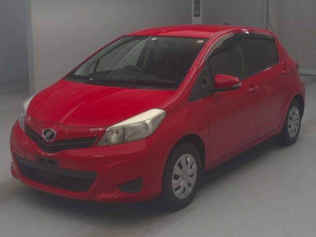 TOYOTA VITZ 2014