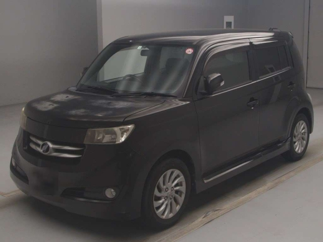 TOYOTA BB