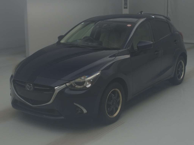 MAZDA DEMIO 2016
