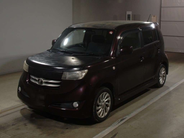 TOYOTA BB