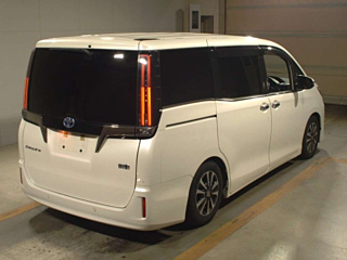 TOYOTA ESQUIRE 2020