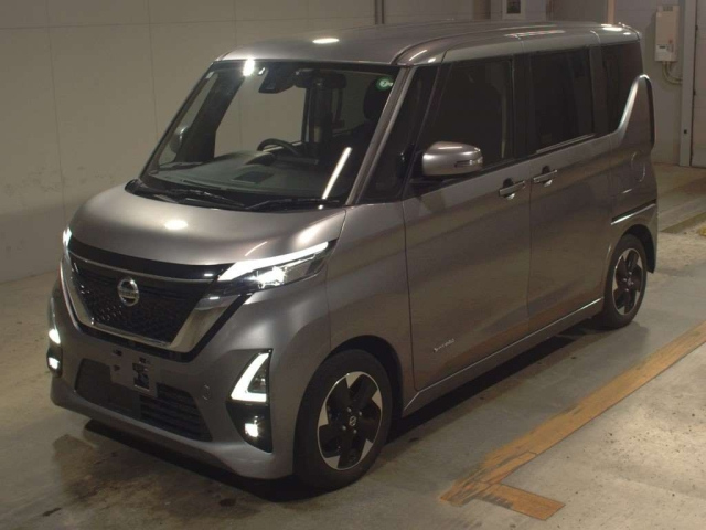 NISSAN ROOX 2022