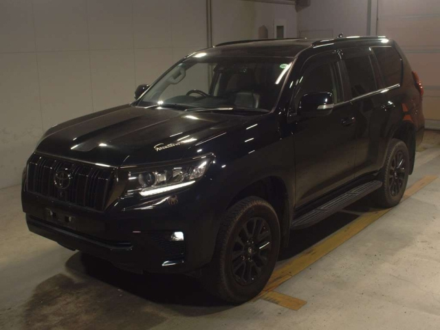 TOYOTA LAND CRUISER PRADO 2021