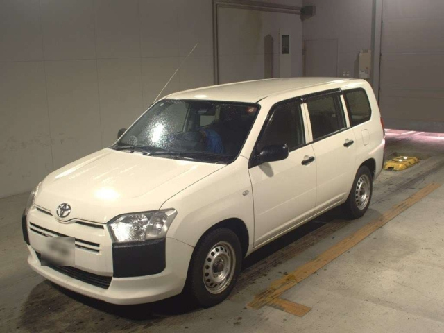 TOYOTA PROBOX 2017