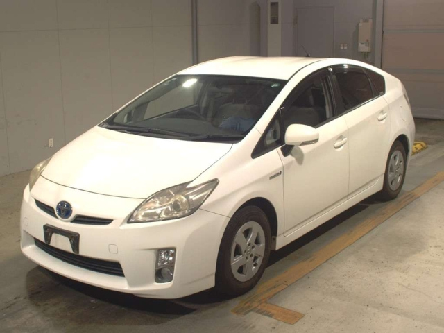 TOYOTA PRIUS 2011