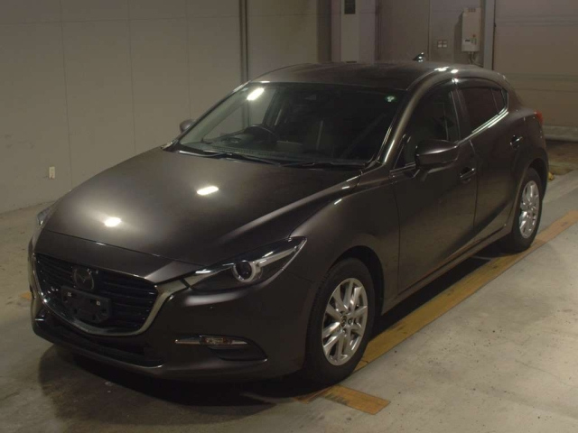 MAZDA AXELA 2018
