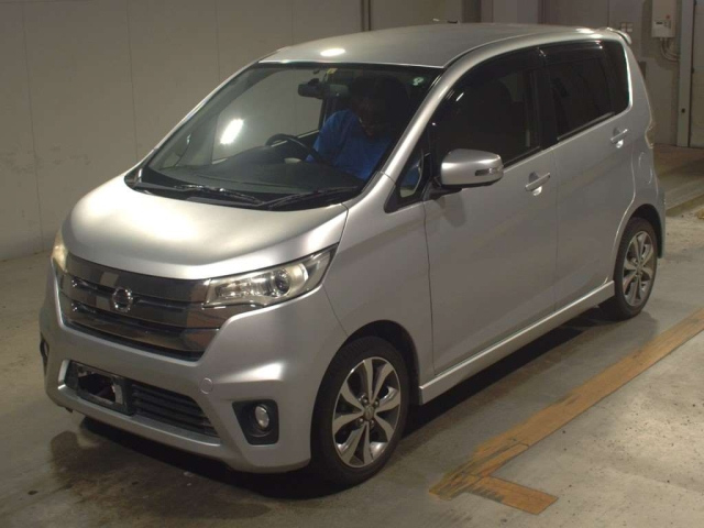NISSAN DAYZ 2014