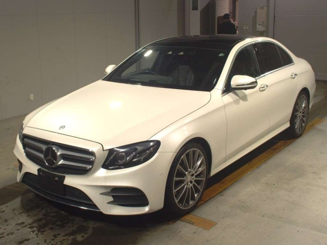 MERCEDES BENZ E CLASS 2016