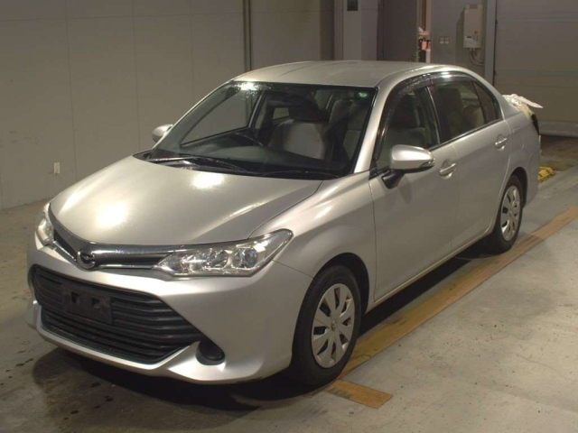 TOYOTA COROLLA AXIO 2015