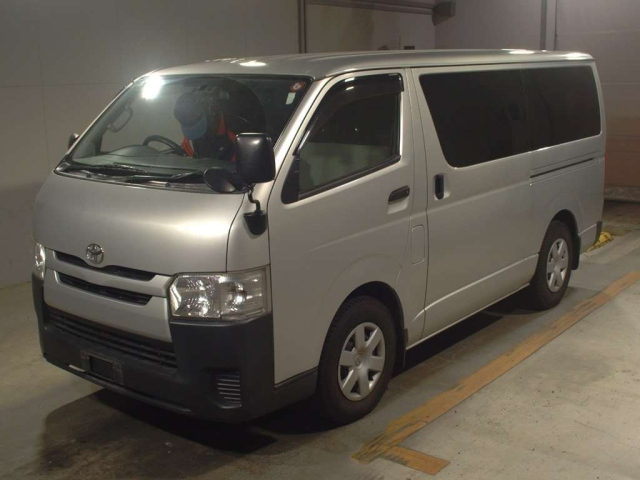 TOYOTA REGIUS ACE VAN 2015
