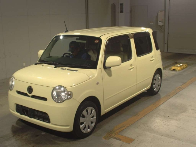 DAIHATSU MIRA 2014
