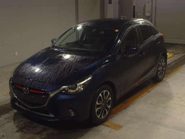 MAZDA DEMIO 2015
