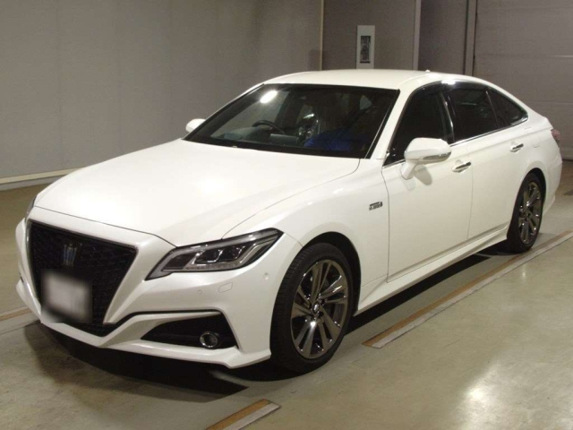 TOYOTA CROWN 2019