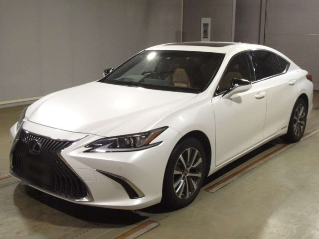 LEXUS ES 2019