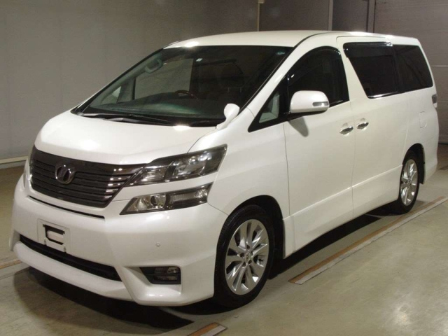 TOYOTA VELLFIRE 2010
