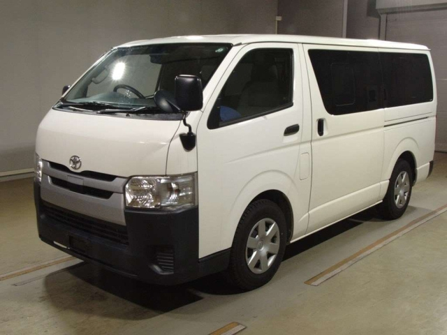 TOYOTA REGIUS ACE VAN 2019
