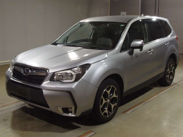 SUBARU FORESTER 2015