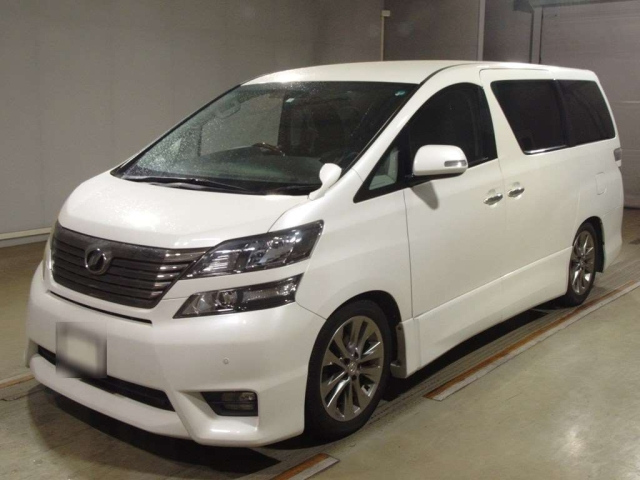 TOYOTA VELLFIRE 2010