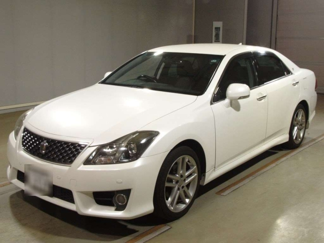 TOYOTA CROWN 2011