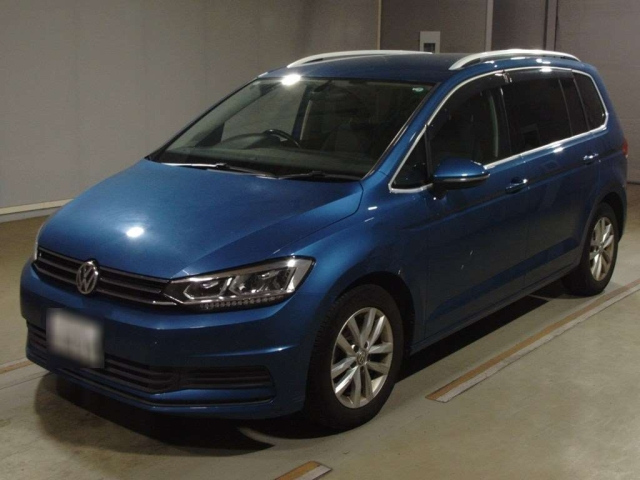 VOLKSWAGEN GOLF TOURAN