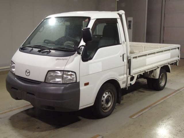MAZDA BONGO 2011