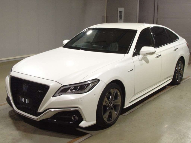 TOYOTA CROWN 2019
